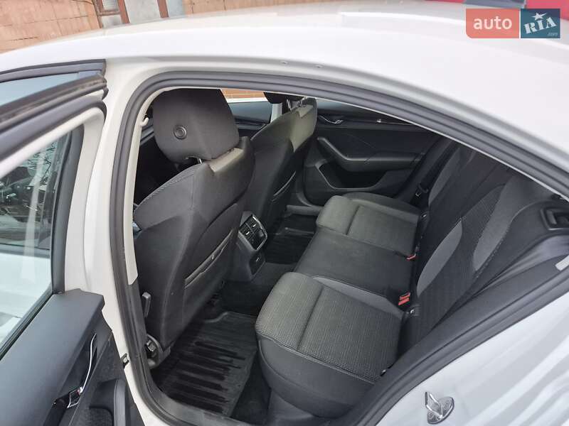 Ліфтбек Skoda Octavia 2021 в Черкасах