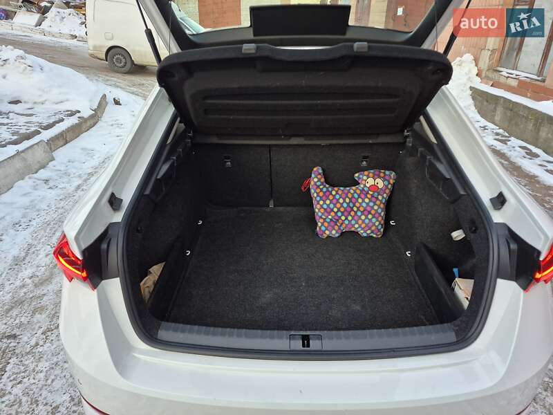 Ліфтбек Skoda Octavia 2021 в Черкасах