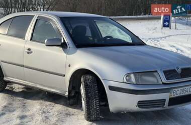 Ліфтбек Skoda Octavia 2005 в Мені