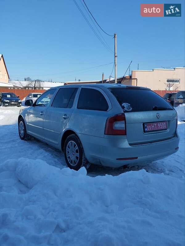 Универсал Skoda Octavia 2009 в Луцке фото 9 Универсал Skoda Octavia 2009 в Луцке