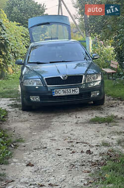Лифтбек Skoda Octavia 2004 в Львове