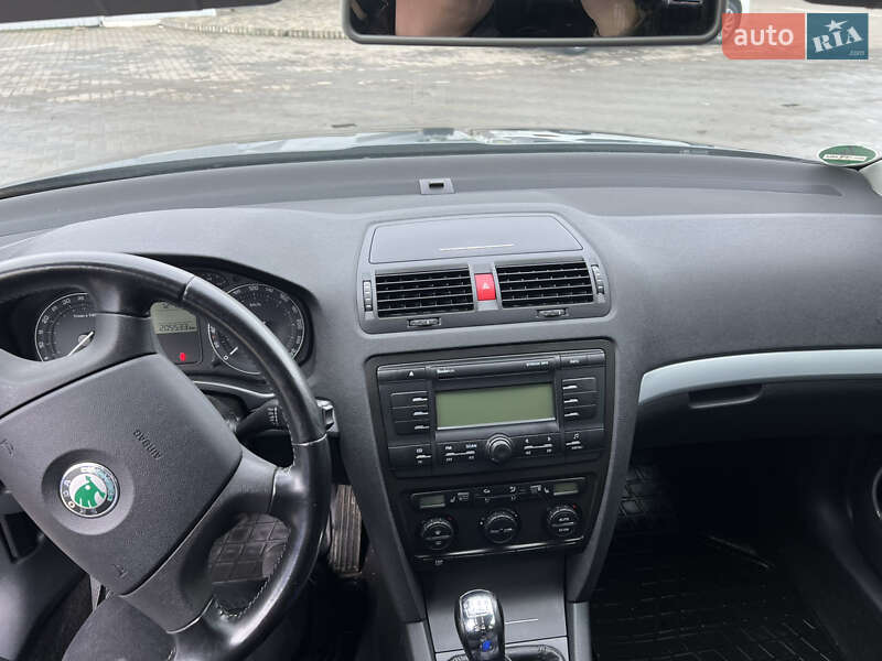 Универсал Skoda Octavia 2008 в Черновцах