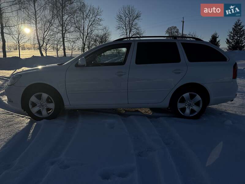 Универсал Skoda Octavia 2009 в Почаеве фото 5 Универсал Skoda Octavia 2009 в Почаеве