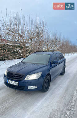 Универсал Skoda Octavia 2012 в Виноградове