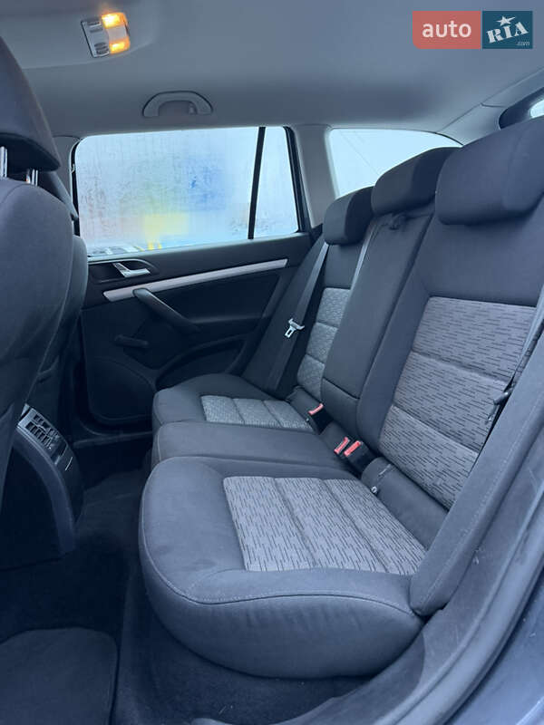 Универсал Skoda Octavia 2010 в Лубнах