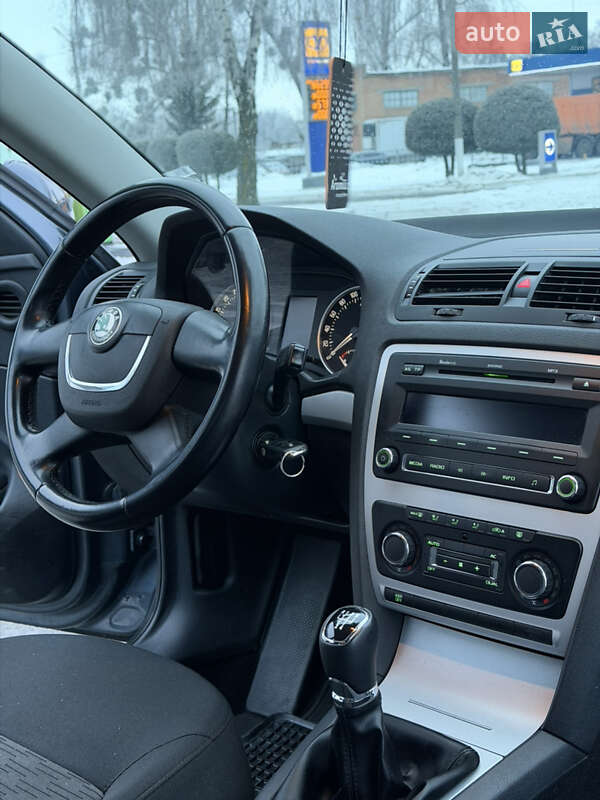 Универсал Skoda Octavia 2010 в Лубнах