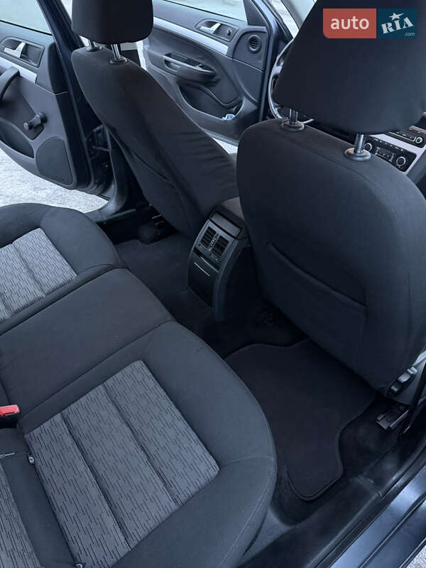 Универсал Skoda Octavia 2010 в Лубнах