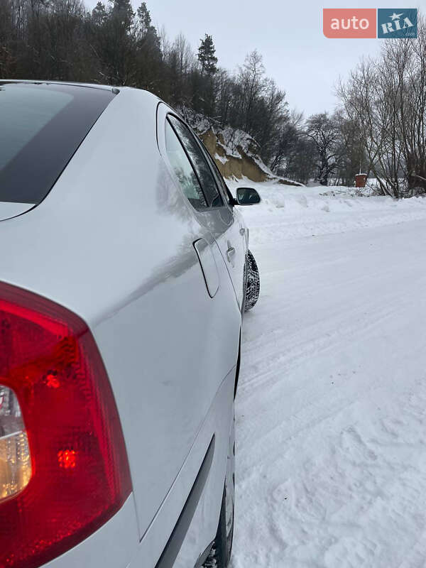 Лифтбек Skoda Octavia 2005 в Теребовле