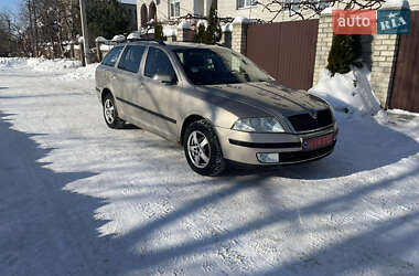 Универсал Skoda Octavia 2006 в Дубно