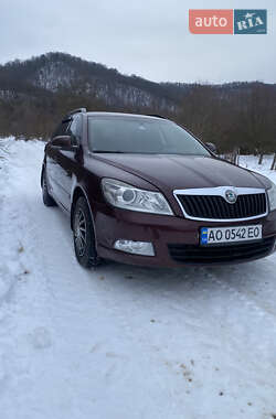 Універсал Skoda Octavia 2011 в Великому Березному