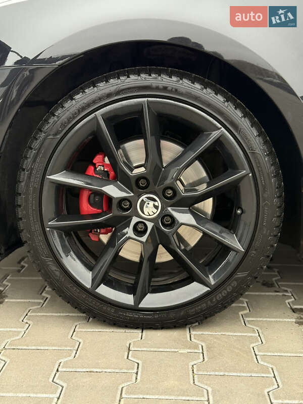 Универсал Skoda Octavia 2018 в Владимире