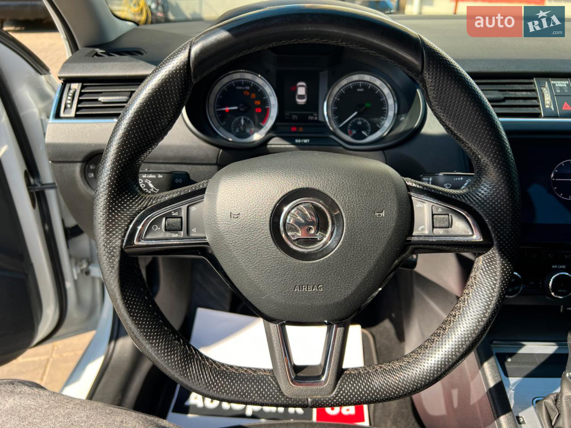 2017 Skoda Octavia - мініатюра 9