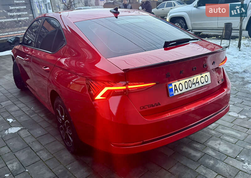 Лифтбек Skoda Octavia 2021 в Иршаве