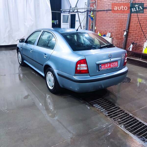 Лифтбек Skoda Octavia 2003 в Хмельницком