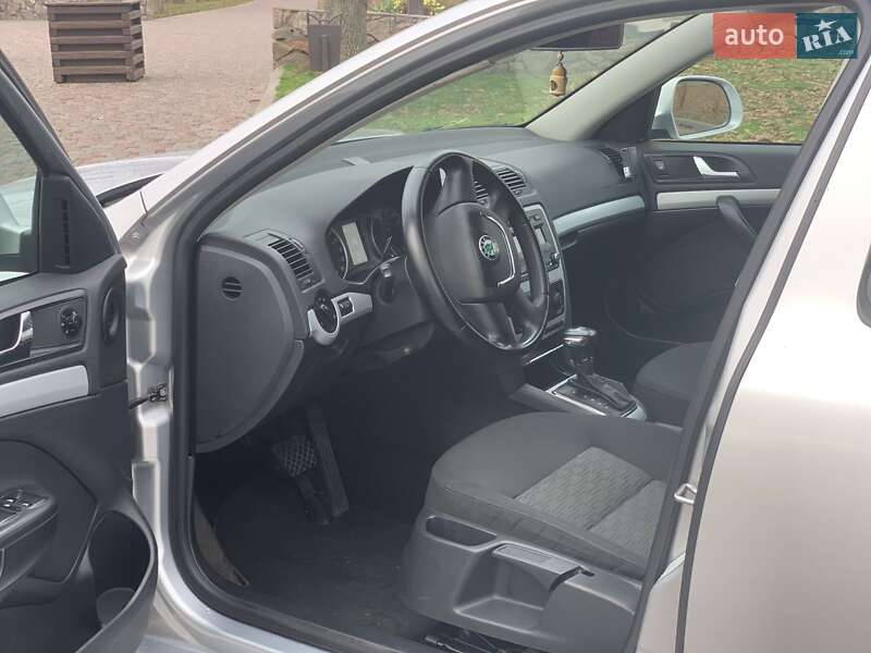 Универсал Skoda Octavia 2011 в Кропивницком