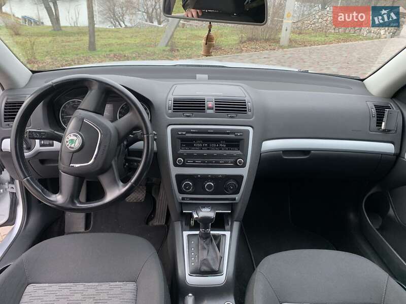 Универсал Skoda Octavia 2011 в Кропивницком