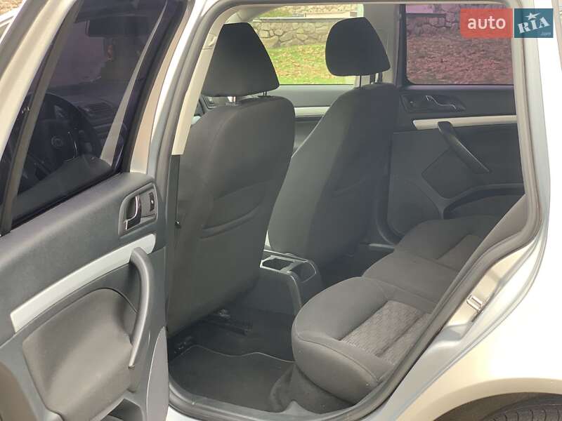 Универсал Skoda Octavia 2011 в Кропивницком