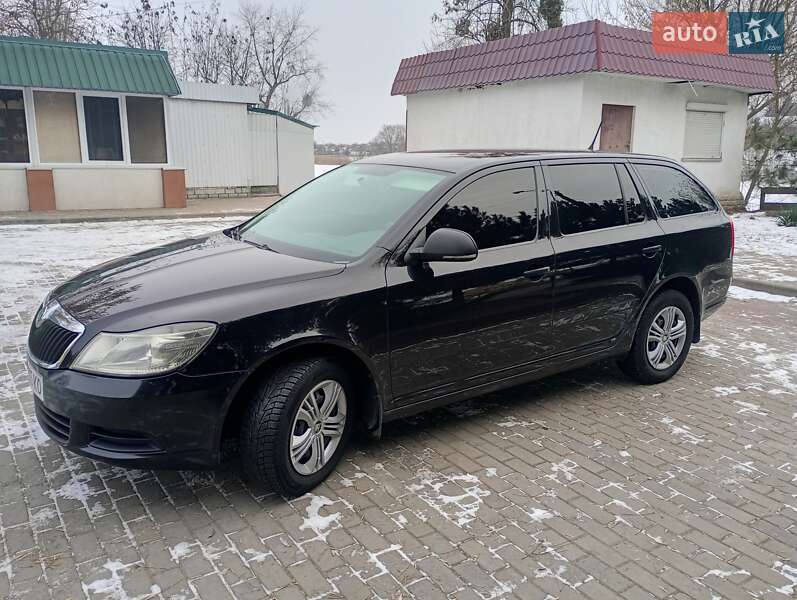 Универсал Skoda Octavia 2012 в Каменке