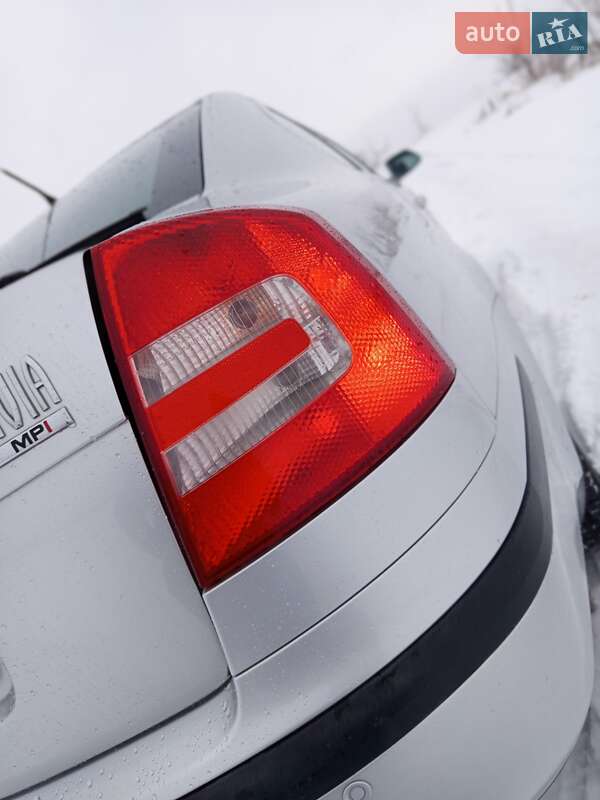 Лифтбек Skoda Octavia 2006 в Дрогобыче