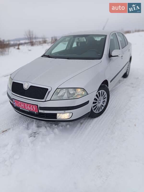 Лифтбек Skoda Octavia 2006 в Дрогобыче