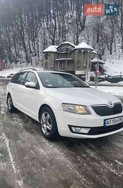 Универсал Skoda Octavia 2016 в Рахове