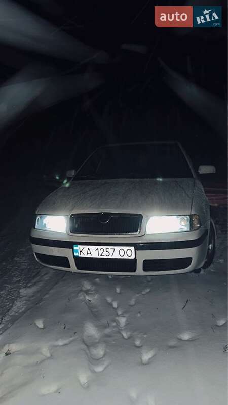 Skoda Octavia 1998
