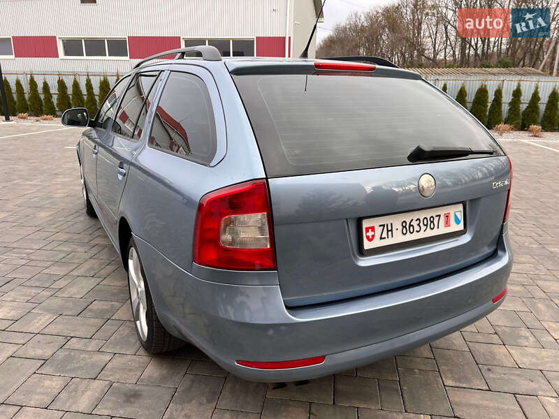 Универсал Skoda Octavia 2009 в Луцке