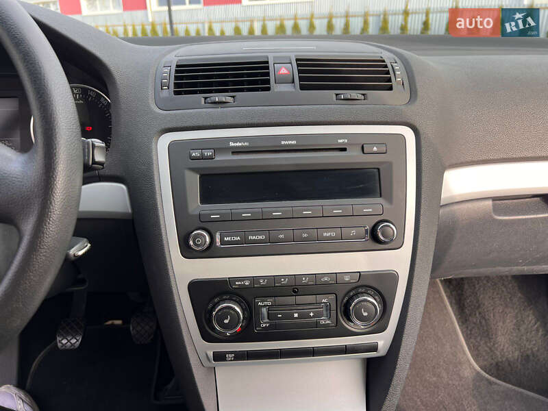 Универсал Skoda Octavia 2009 в Луцке