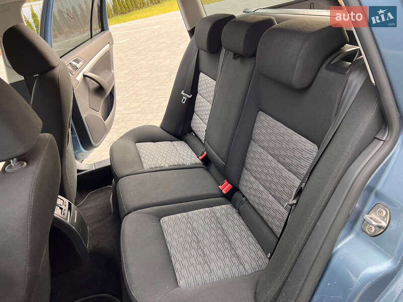 Универсал Skoda Octavia 2009 в Луцке