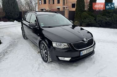 Универсал Skoda Octavia 2015 в Барышевке