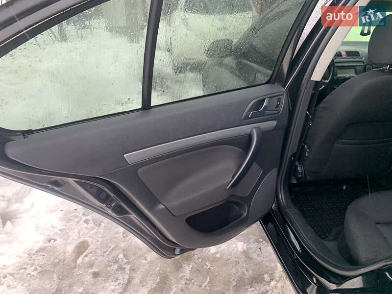 Лифтбек Skoda Octavia 2005 в Тернополе