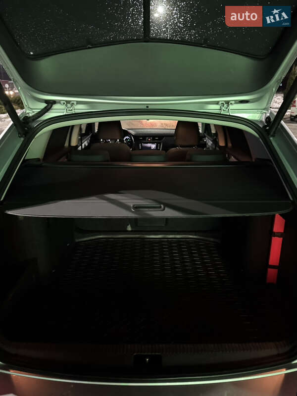 Універсал Skoda Octavia 2017 в Черкасах