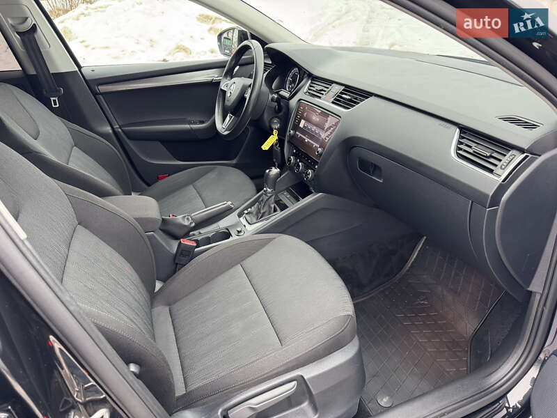 Универсал Skoda Octavia 2019 в Бережанах