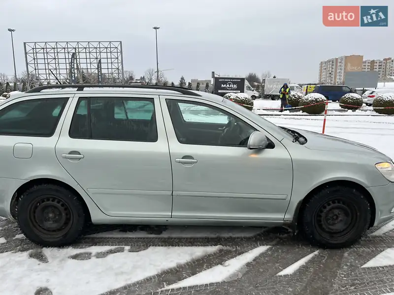 Skoda Octavia 2011 VIN TMBGE61Z0B2145093 фото оголошення 12 з 63