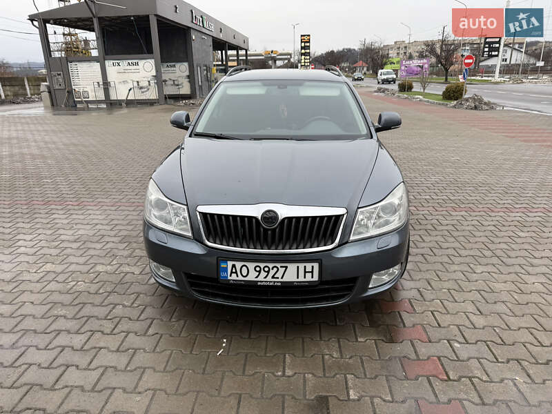 Skoda Octavia 2010 Skoda Octavia 2010