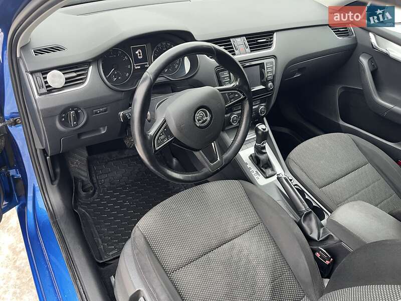 Лифтбек Skoda Octavia 2013 в Харькове