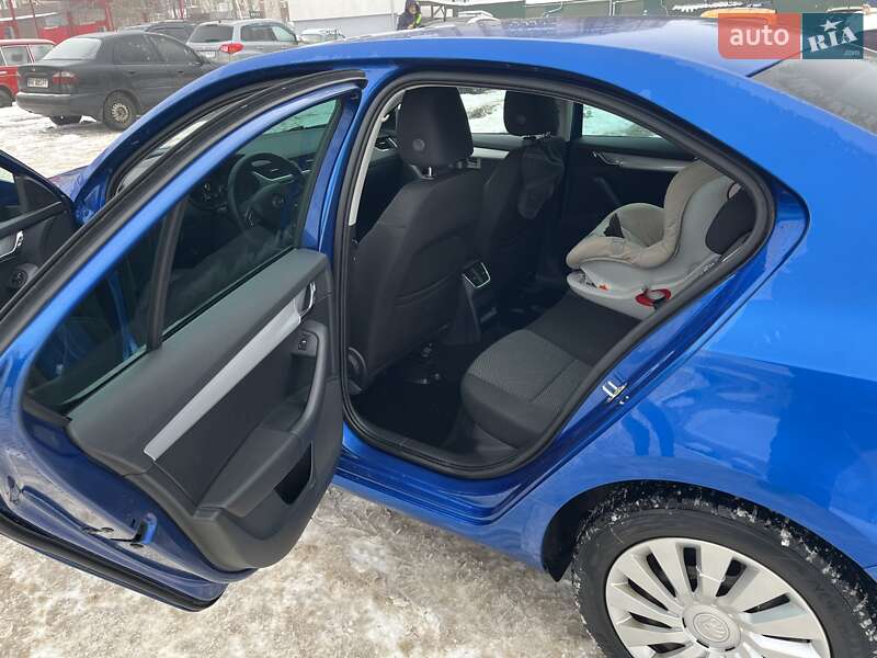 Лифтбек Skoda Octavia 2013 в Харькове