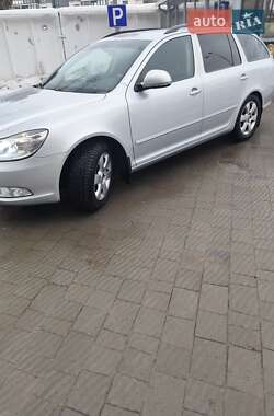 Універсал Skoda Octavia 2010 в Тернополі