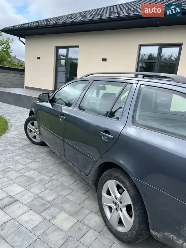 Skoda Octavia 2011 VIN TMBHT21Z4B2129496 фото оголошення 9 з 53