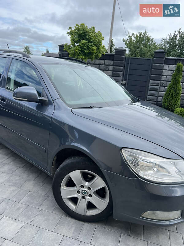 Универсал Skoda Octavia 2011 в Ровно