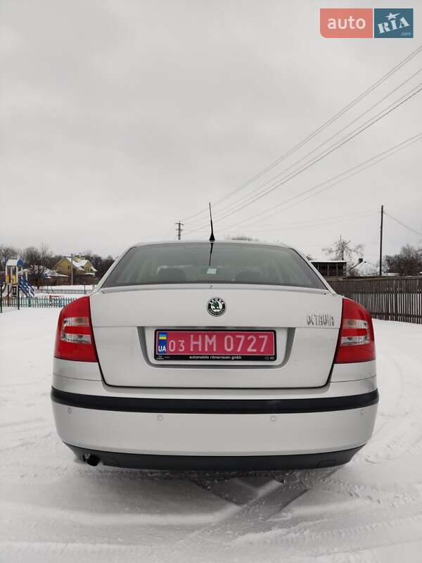Лифтбек Skoda Octavia 2006 в Барышевке фото 4 Лифтбек Skoda Octavia 2006 в Барышевке