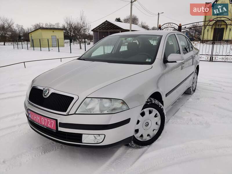 Лифтбек Skoda Octavia 2006 в Барышевке фото Лифтбек Skoda Octavia 2006 в Барышевке