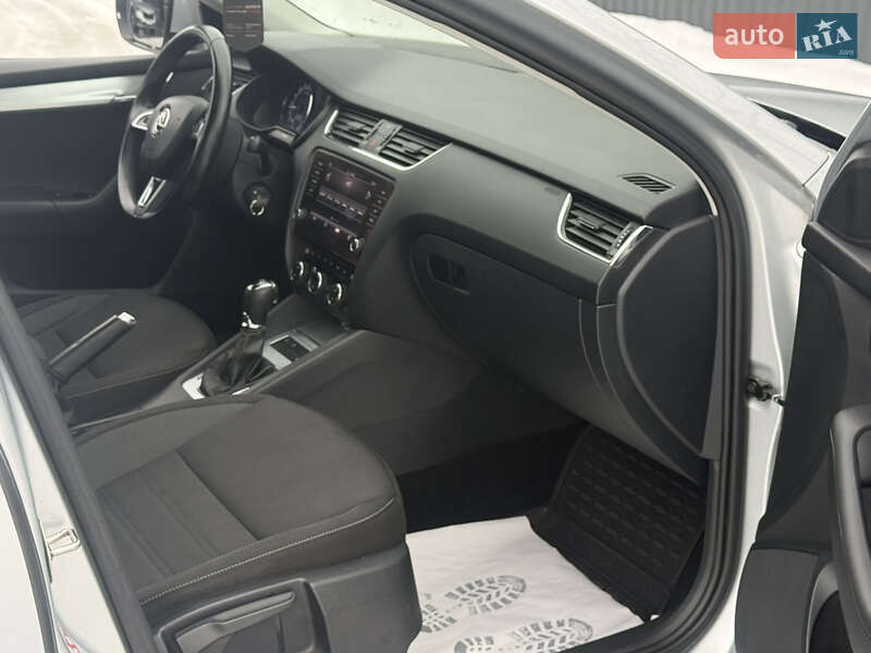 Универсал Skoda Octavia 2018 в Львове