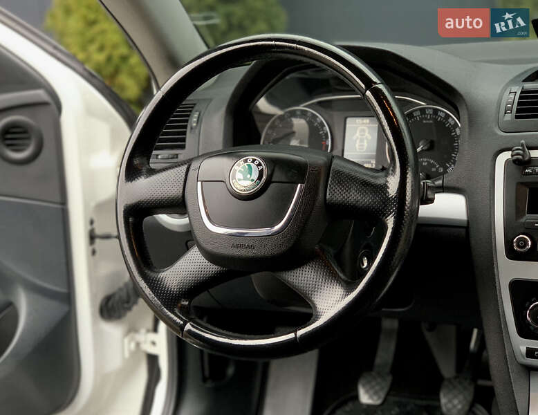 Универсал Skoda Octavia 2010 в Мукачево фото 64 Универсал Skoda Octavia 2010 в Мукачево