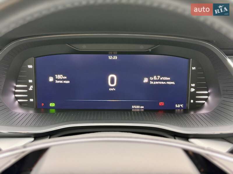 Лифтбек Skoda Octavia 2022 в Киеве