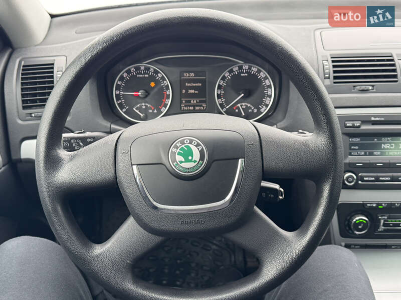 Универсал Skoda Octavia 2012 в Полтаве