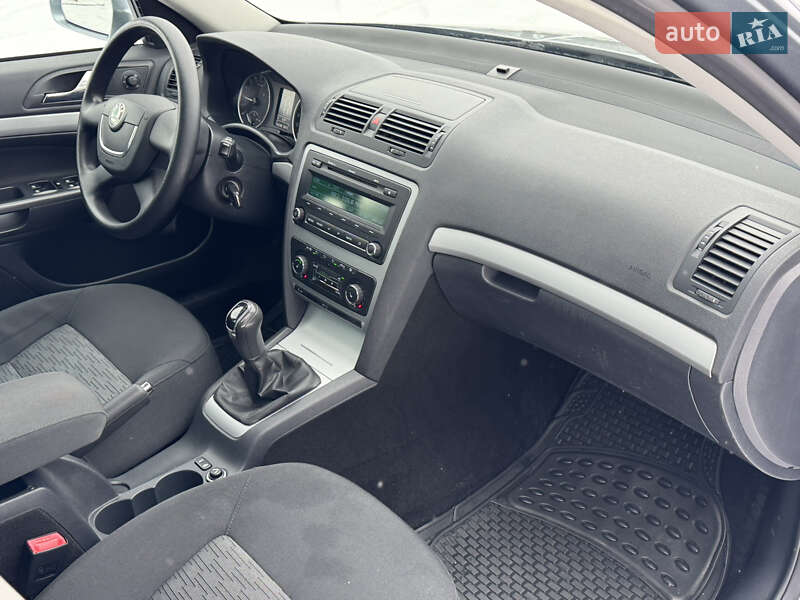 Универсал Skoda Octavia 2012 в Полтаве