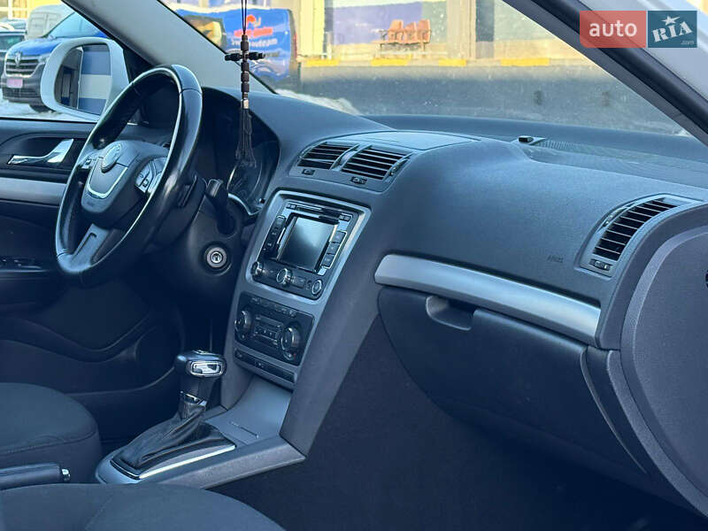 Универсал Skoda Octavia 2012 в Ровно фото 29 Универсал Skoda Octavia 2012 в Ровно