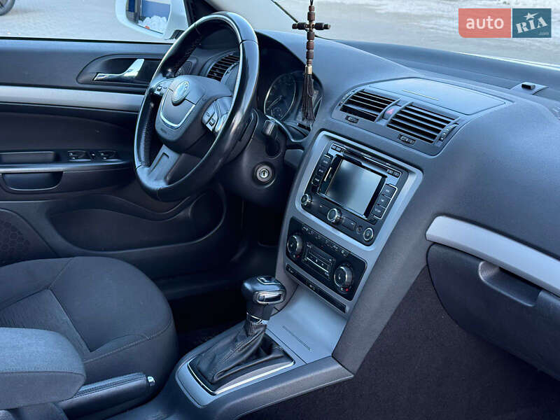 Универсал Skoda Octavia 2012 в Ровно фото 31 Универсал Skoda Octavia 2012 в Ровно