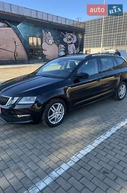 Універсал Skoda Octavia 2019 в Луцьку